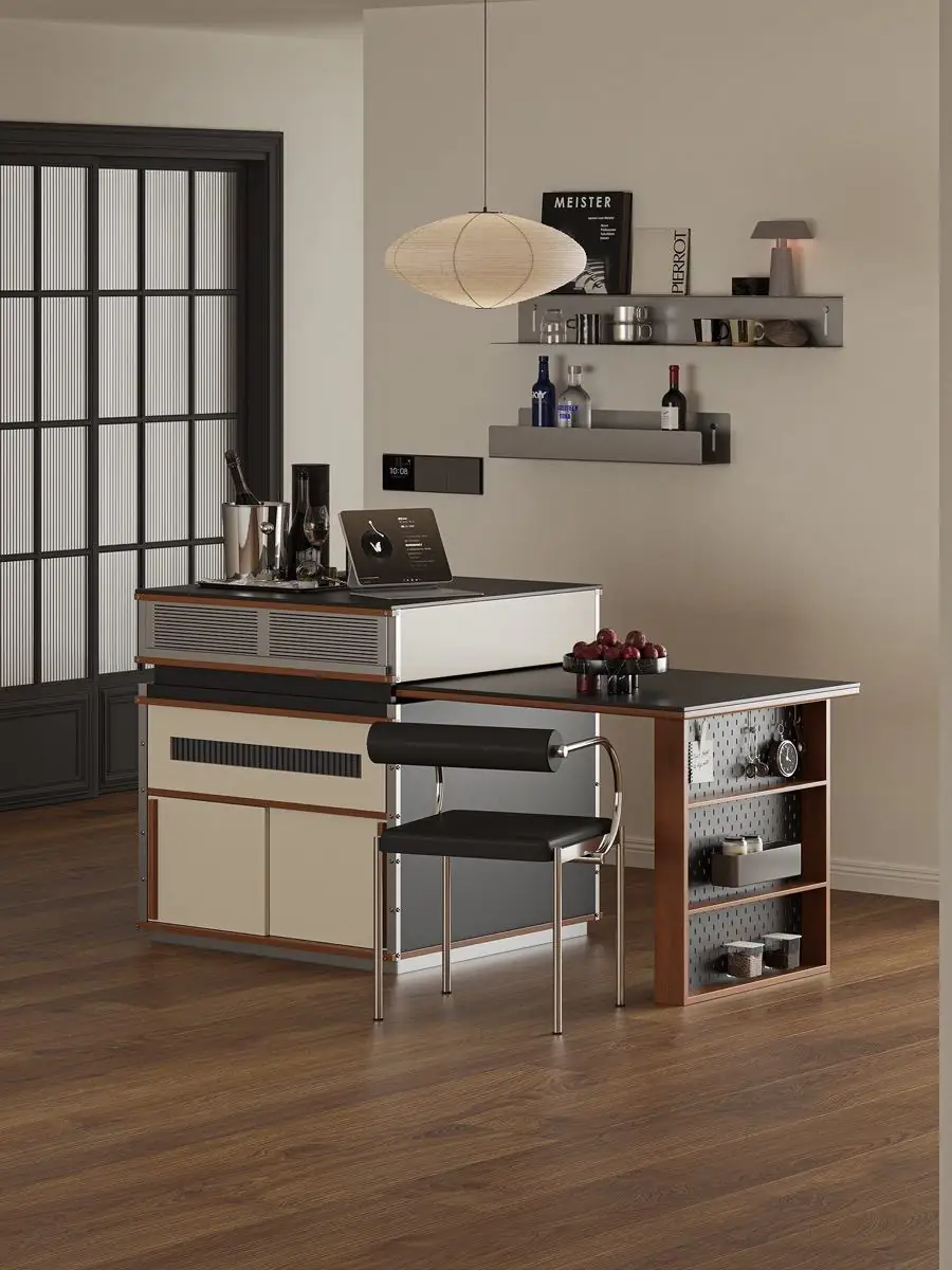 Rear storage arrangement of the freestanding kitchen island