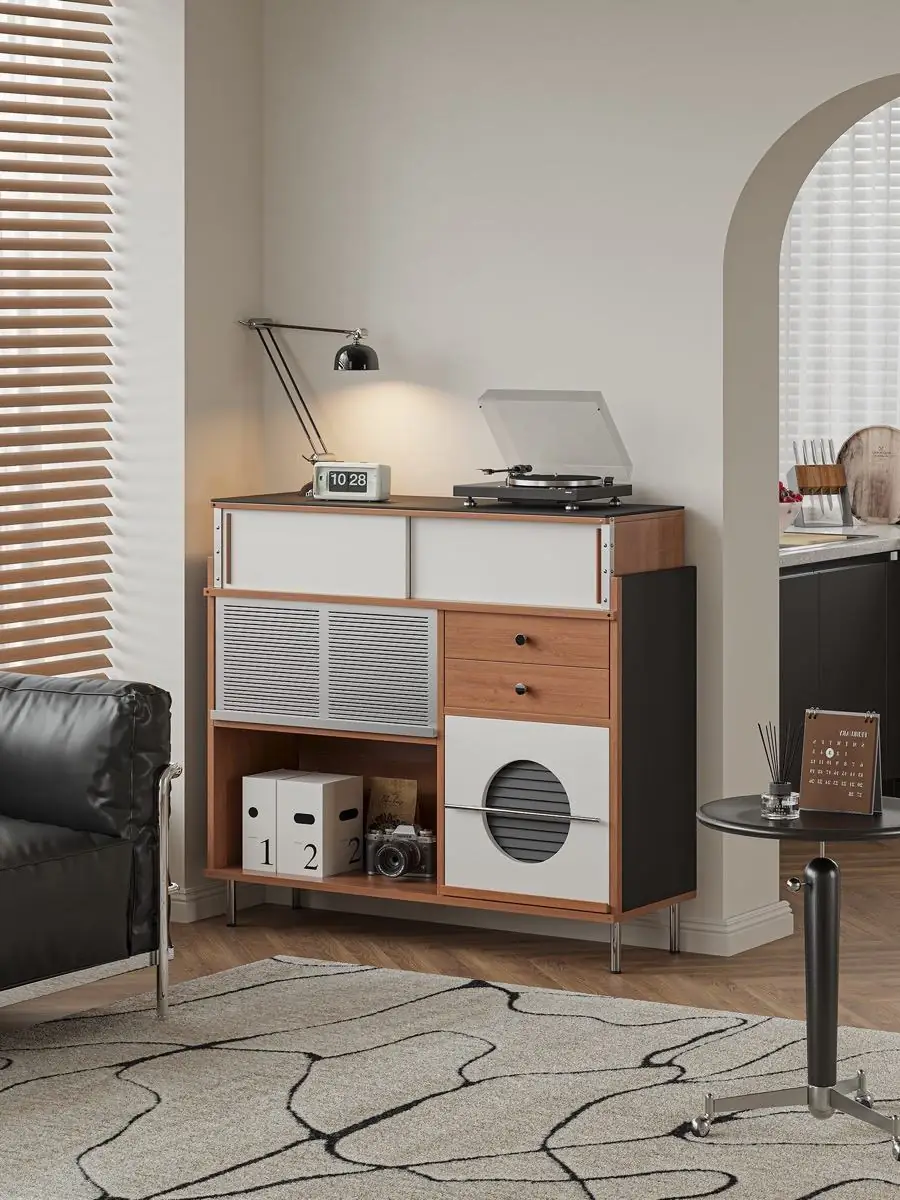 Alternate room composition featuring the storage console