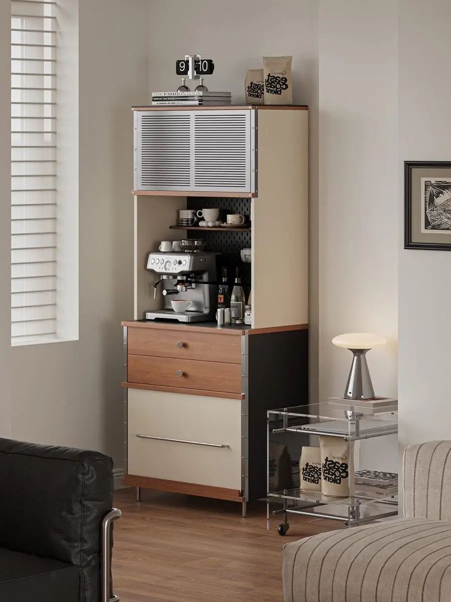 Lower drawer sequence of the tall beverage station